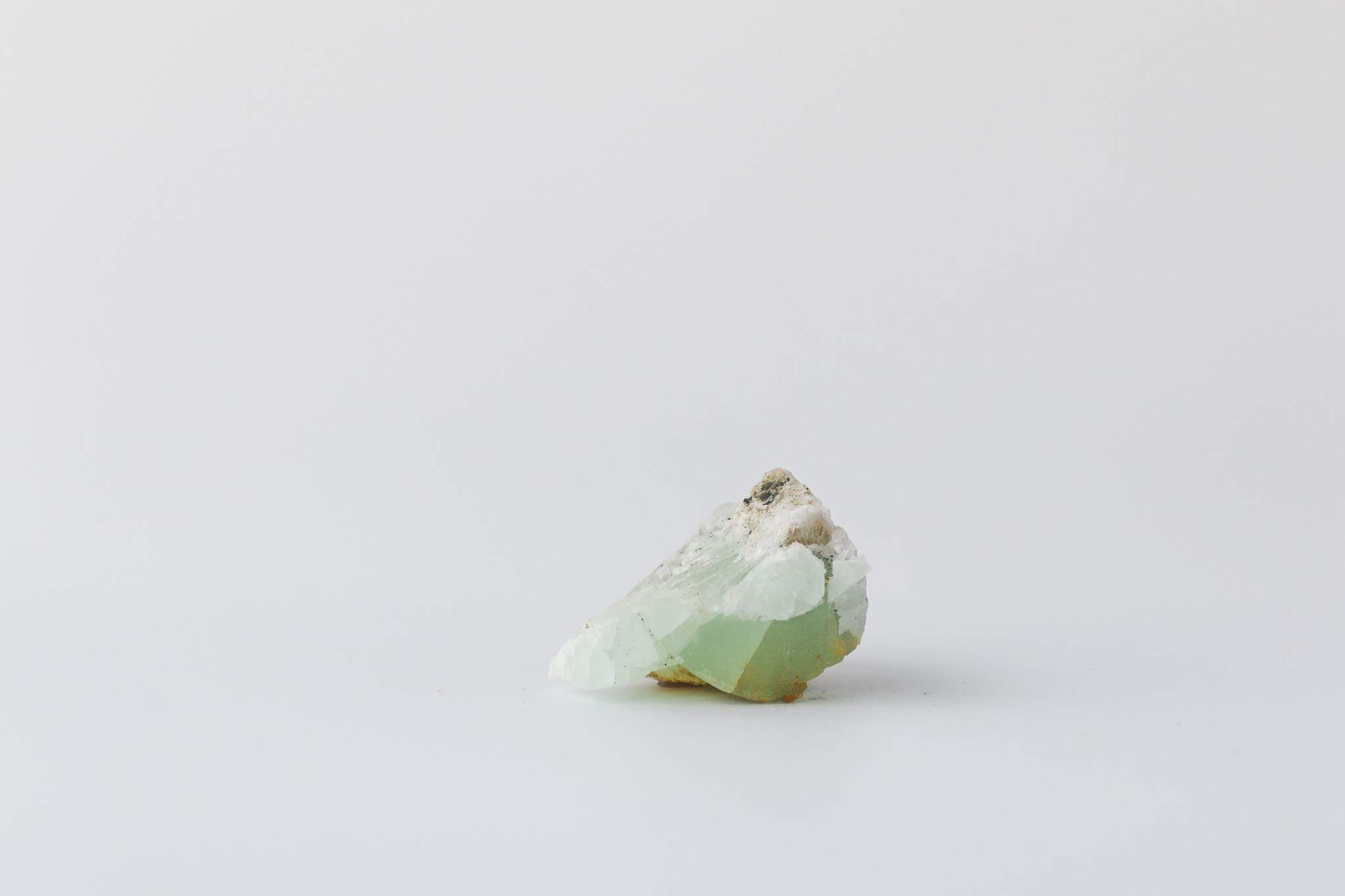 Prehnite in Quartz - Image 2