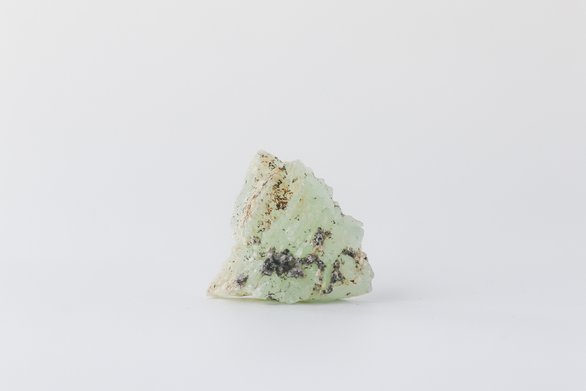 Prehnite in Quartz - Image 3