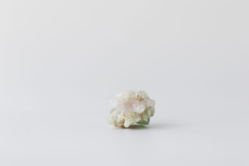 Prehnite in Quartz - Image 3