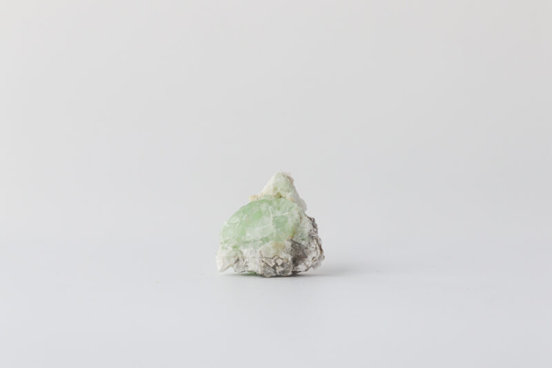 Prehnite in Quartz - Image 2