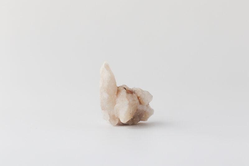 White Golden Spirit Quartz - Image 3
