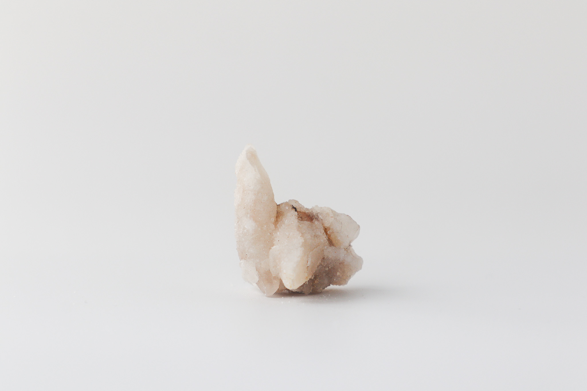 White Golden Spirit Quartz - Image 3