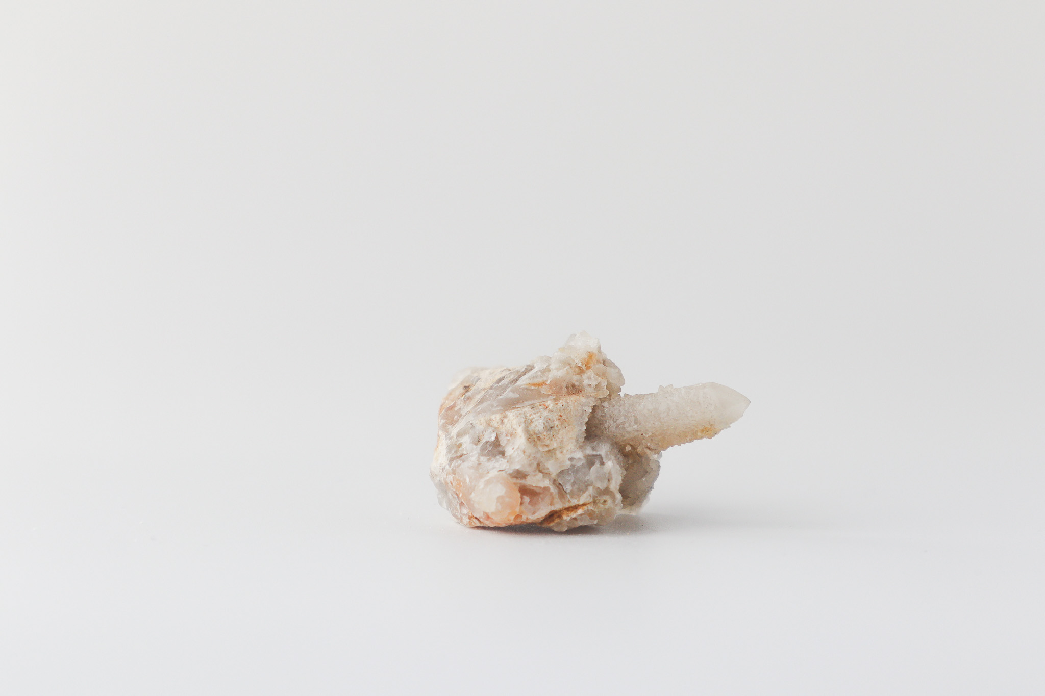 White Golden Spirit Quartz - Image 3