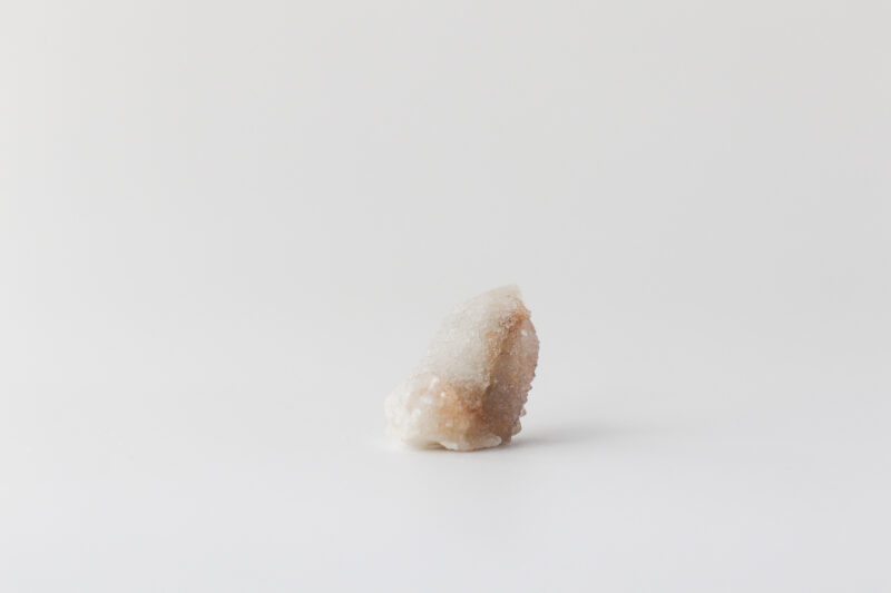 White Golden Spirit Quartz - Image 3