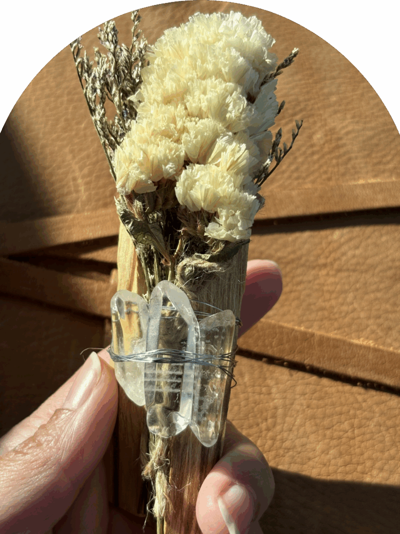 Sacred Silence (White Statice + Clear Quartz + Palo Santo)