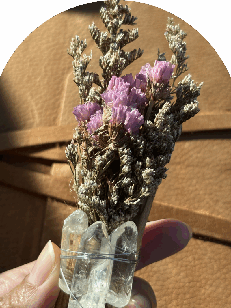 Blushing Spirit (Pink Statice + Clear Quartz + Palo Santo)