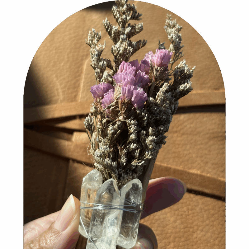 Blushing Spirit (Pink Statice + Clear Quartz + Palo Santo)