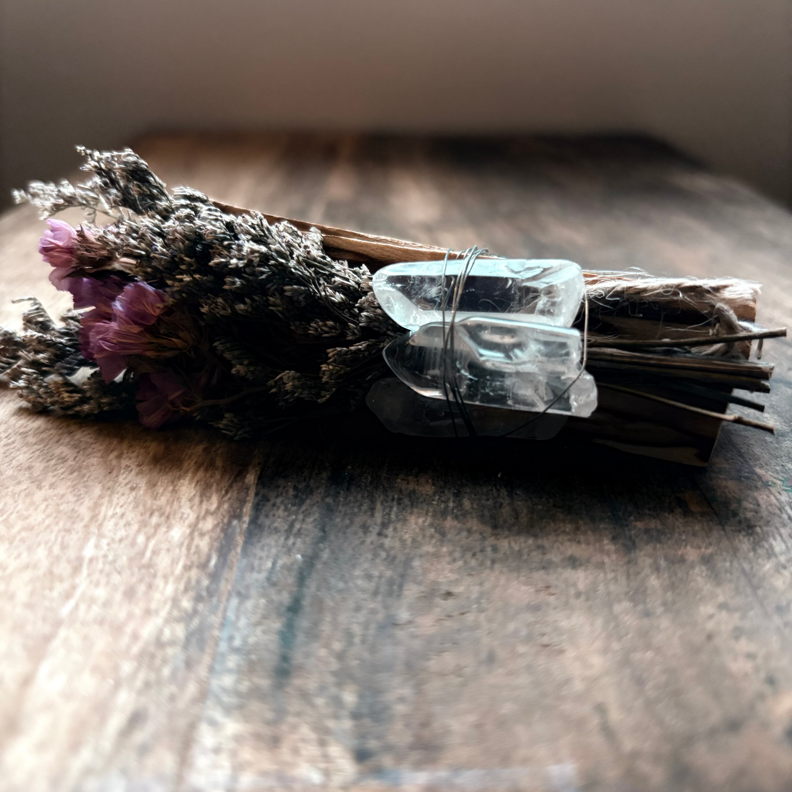 Pink Statice + Clear Quartz + Palo Santo